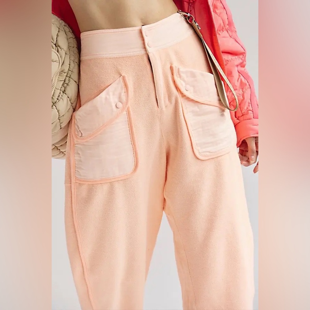 New Free People FP Movement Peach Timko Barrel Leg Pants sz S/Small - Picture 3 of 8